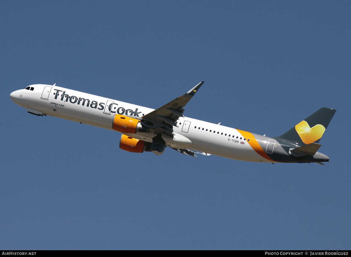 Aircraft Photo of G-TCDH | Airbus A321-211 | Thomas Cook Airlines | AirHistory.net #752327