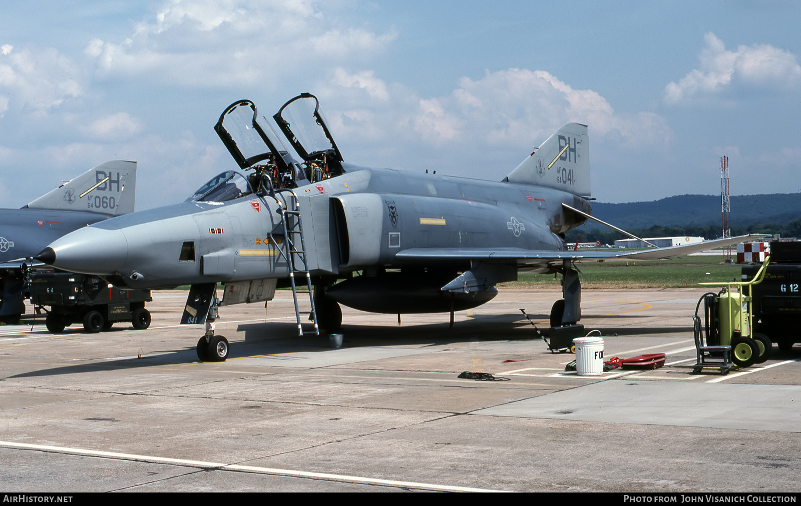 Aircraft Photo of 64-1041 / AF64-041 | McDonnell Douglas RF-4C Phantom II | USA - Air Force | AirHistory.net #752350