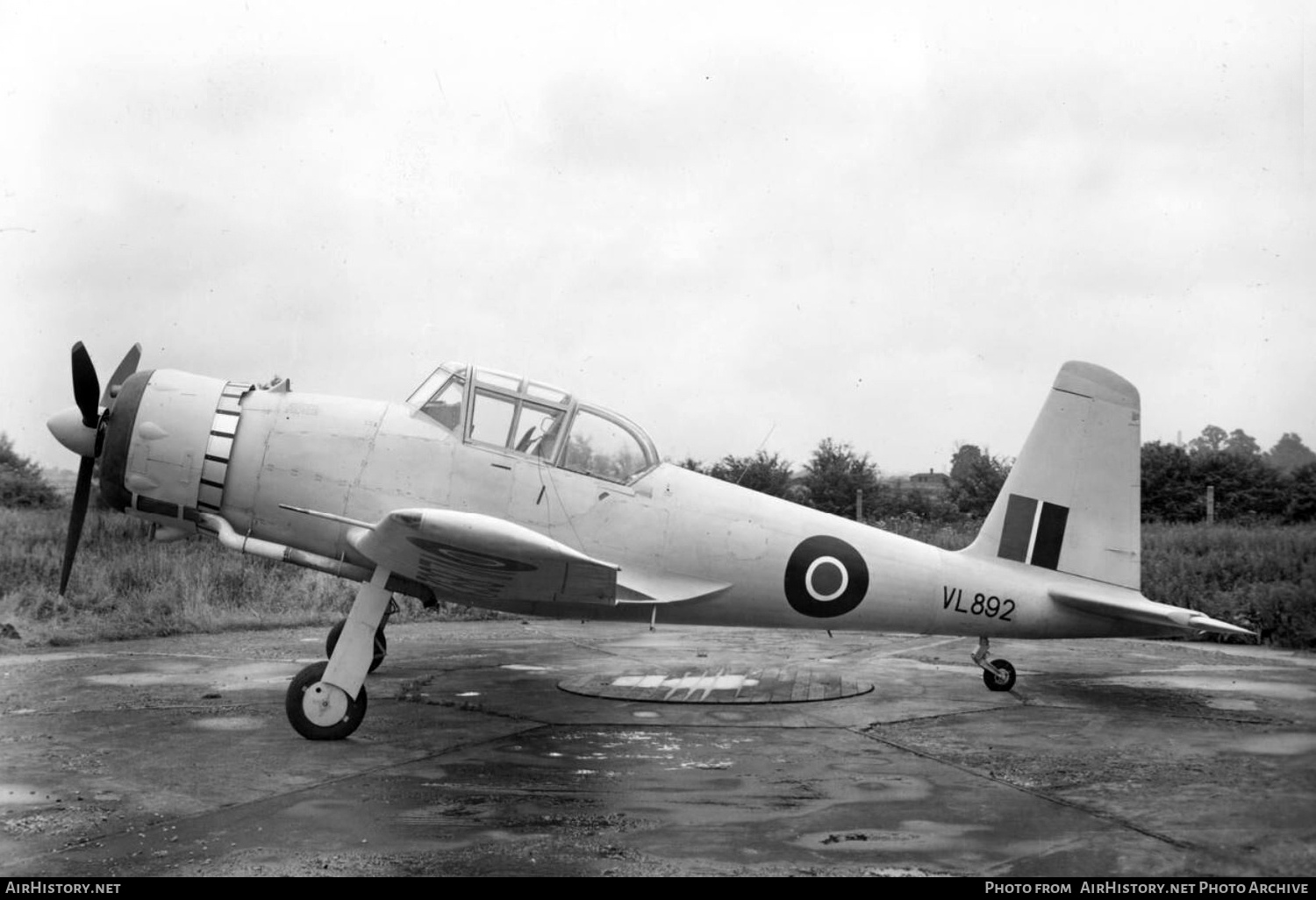 Aircraft Photo of VL892 | Boulton Paul P-108 Balliol T1 | UK - Air Force | AirHistory.net #752356