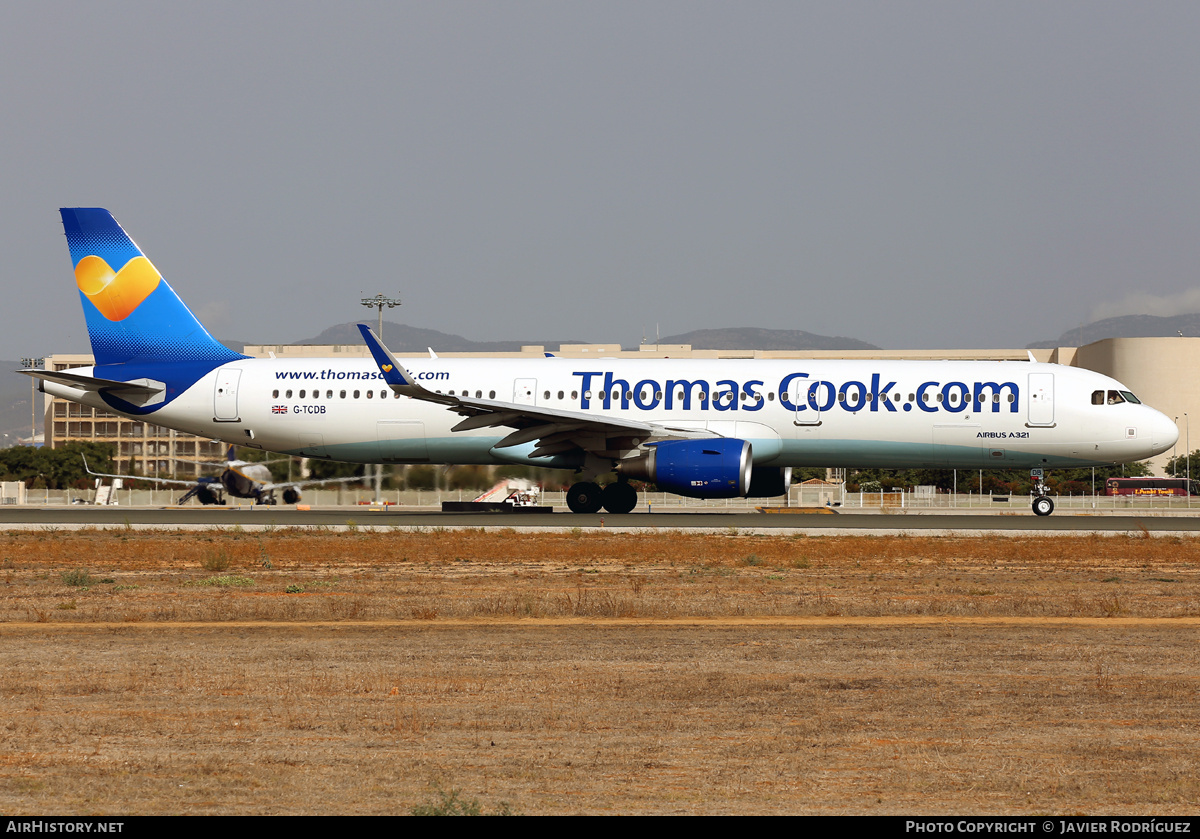 Aircraft Photo of G-TCDB | Airbus A321-211 | Thomas Cook Airlines | AirHistory.net #752602