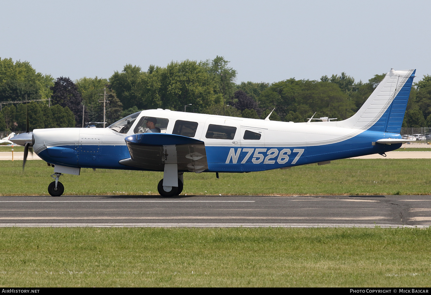 Aircraft Photo of N75267 | Piper PA-32R-300 Cherokee Lance | AirHistory.net #752624