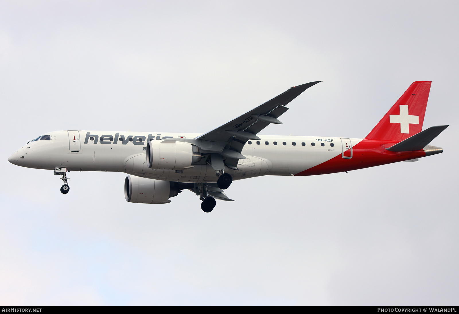 Aircraft Photo of HB-AZF | Embraer 190-E2 (ERJ-190-300) | Helvetic Airways | AirHistory.net #752677