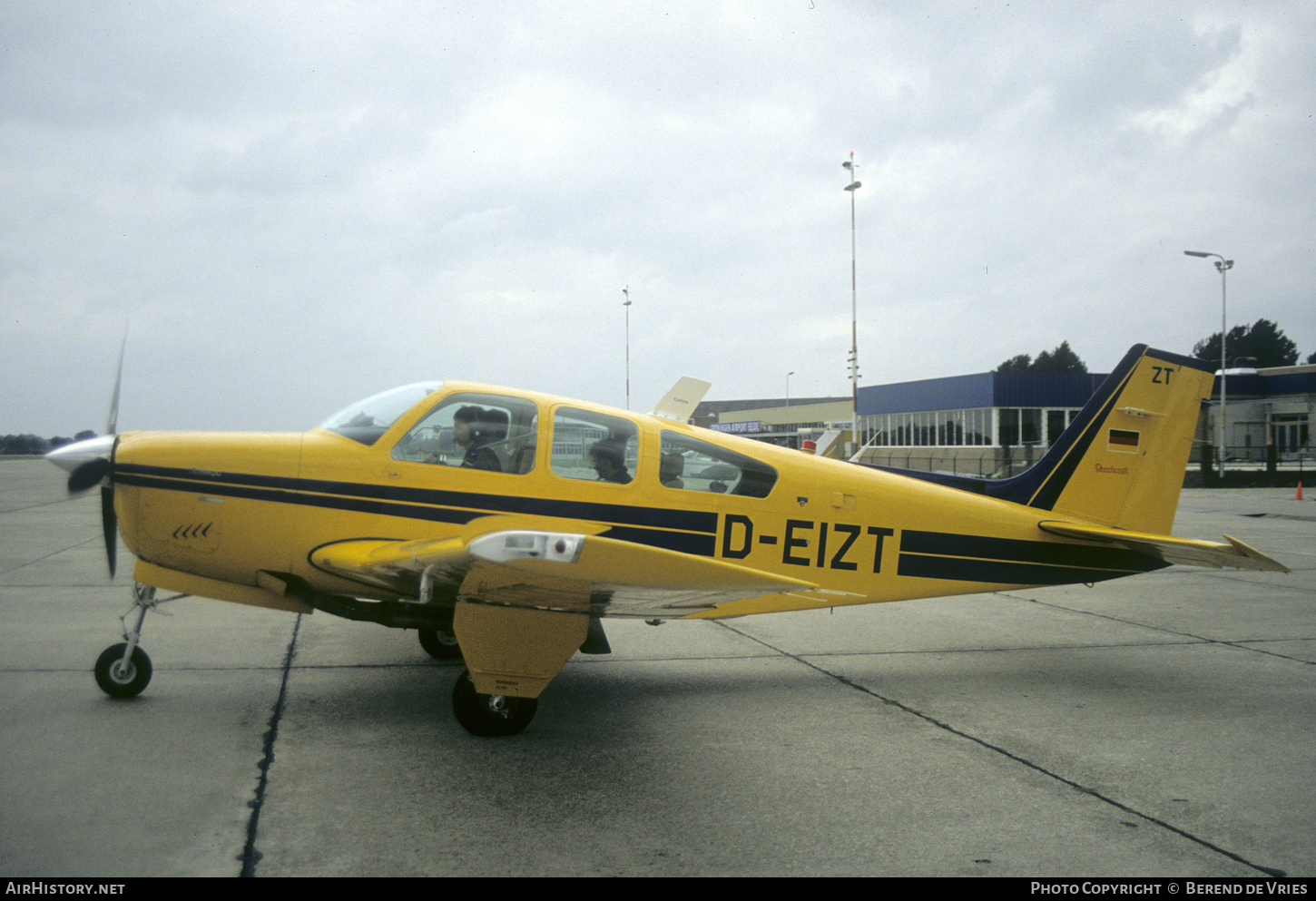 Aircraft Photo of D-EIZT | Beech F33A Bonanza | AirHistory.net #752706