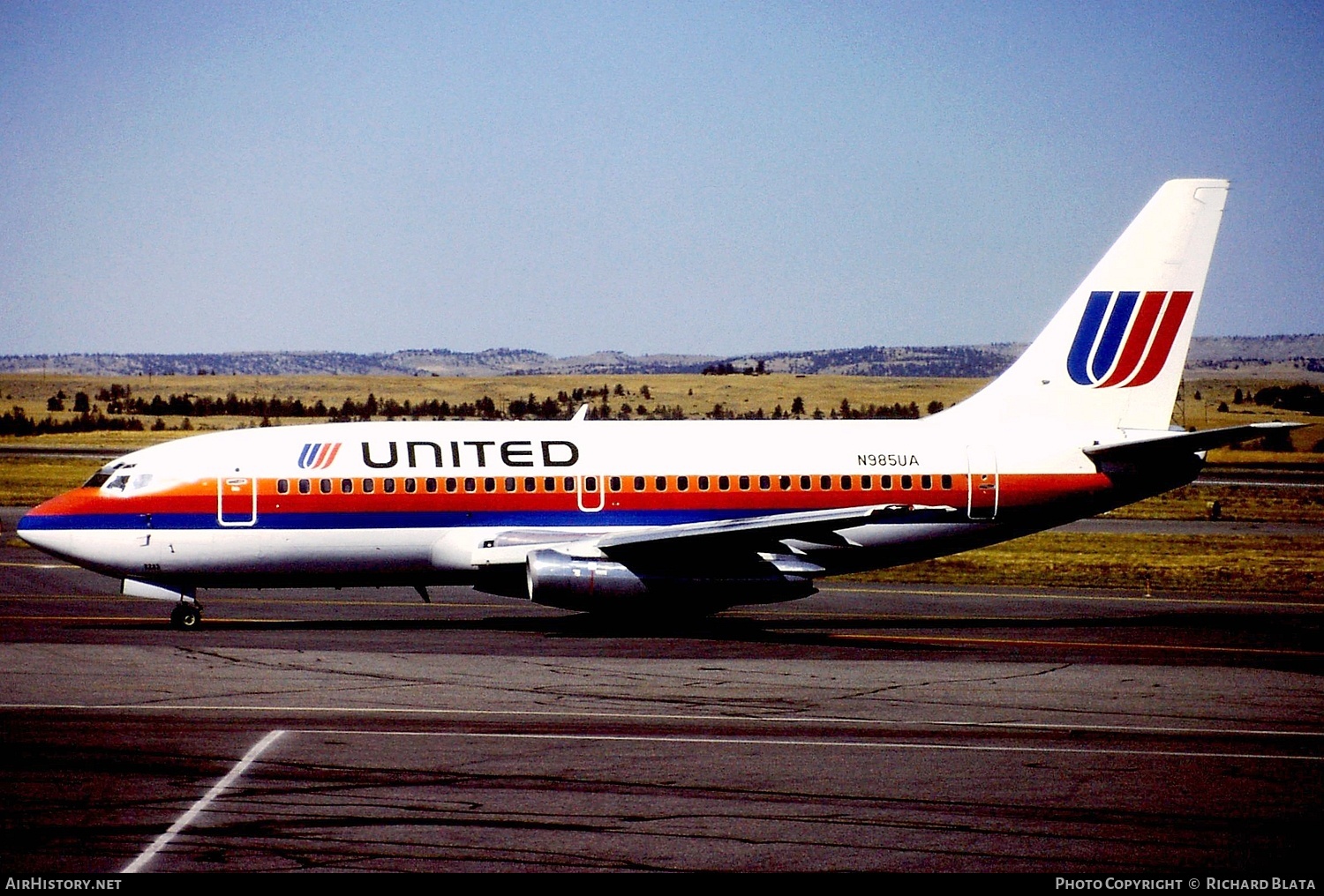 Aircraft Photo of N985UA | Boeing 737-291/Adv | United Airlines | AirHistory.net #752730
