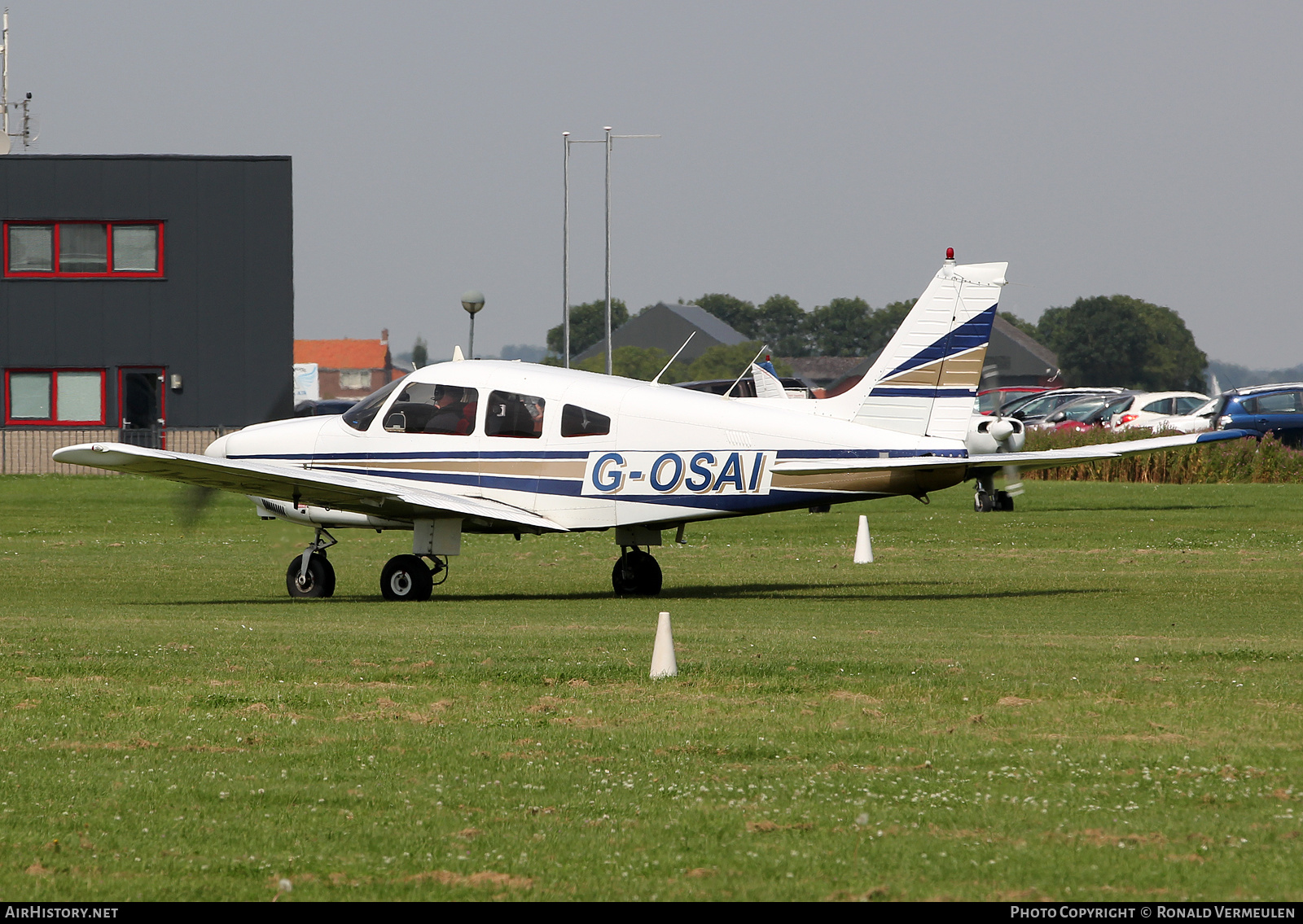Aircraft Photo of G-OSAI | Piper PA-28-181 Cherokee Archer II | AirHistory.net #752785
