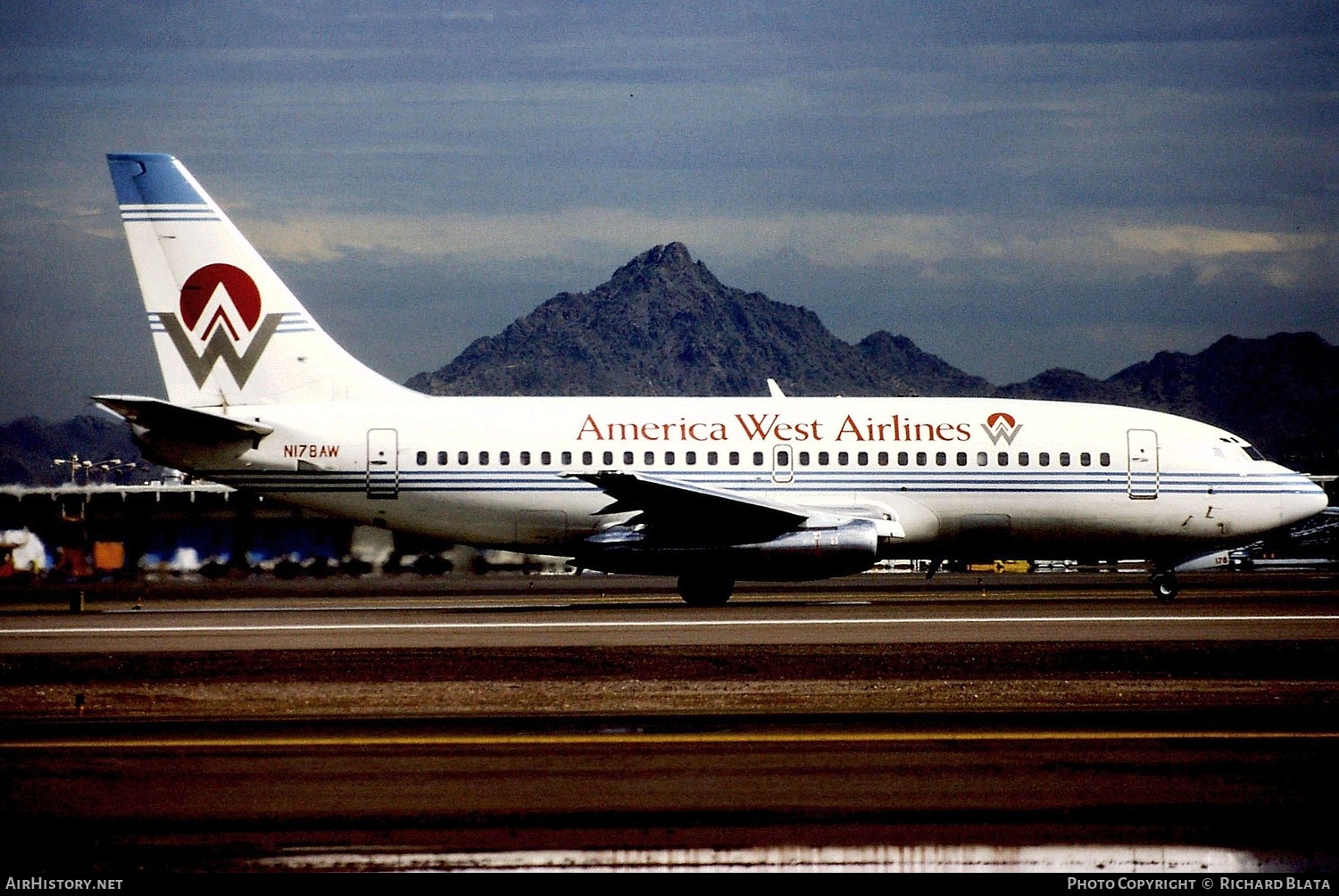 Aircraft Photo of N178AW | Boeing 737-277/Adv | America West Airlines | AirHistory.net #752843