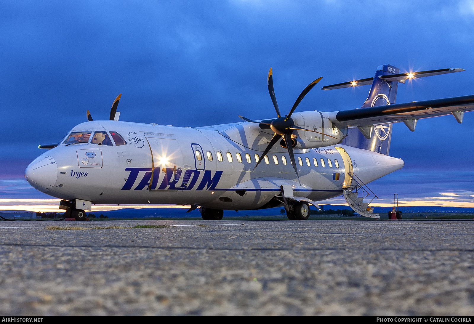 Aircraft Photo of YR-ATF | ATR ATR-42-500 | TAROM - Transporturile Aeriene Române | AirHistory.net #752919