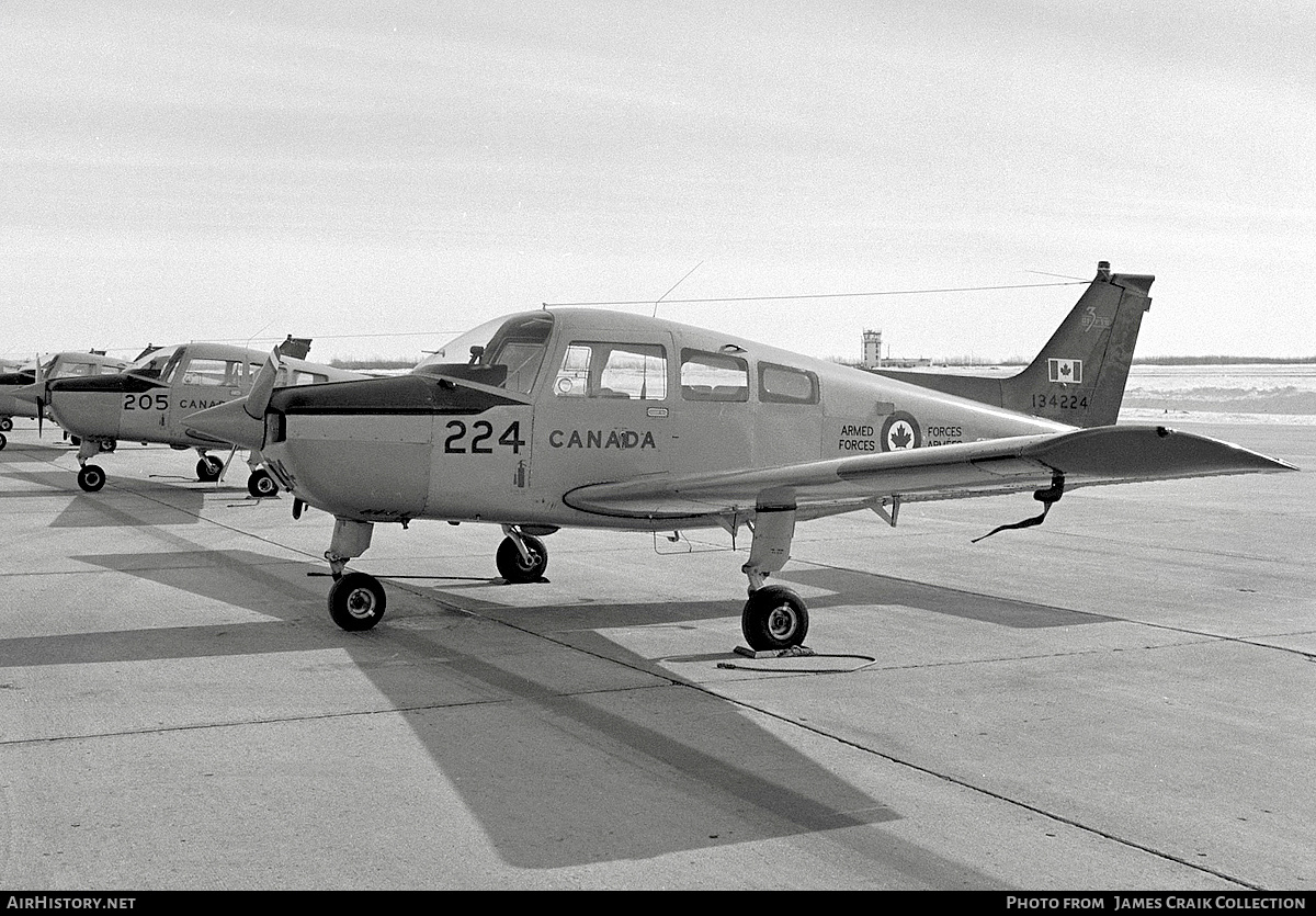 Aircraft Photo of 134224 | Beech CT-134 Musketeer | Canada - Air Force | AirHistory.net #752969
