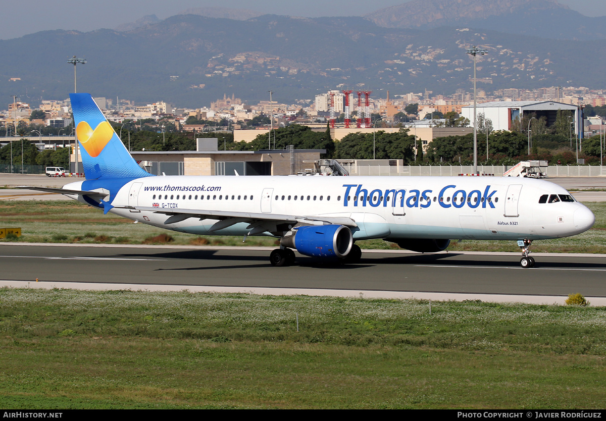 Aircraft Photo of G-TCDX | Airbus A321-211 | Thomas Cook Airlines | AirHistory.net #752979