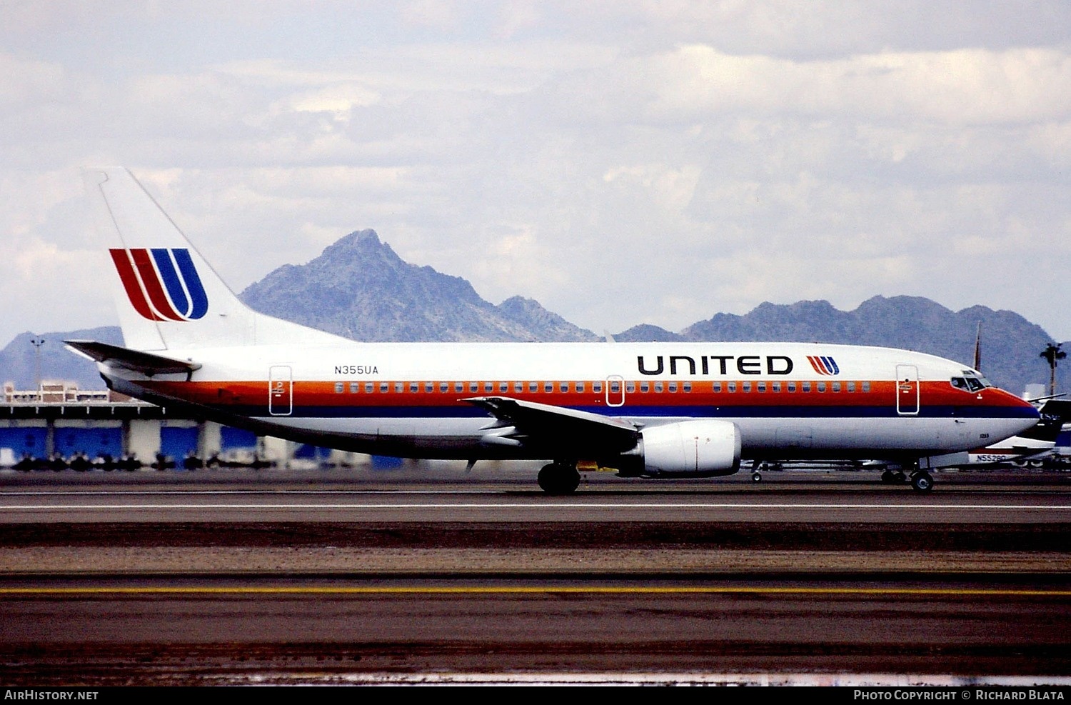 Aircraft Photo of N355UA | Boeing 737-322 | United Airlines | AirHistory.net #753074