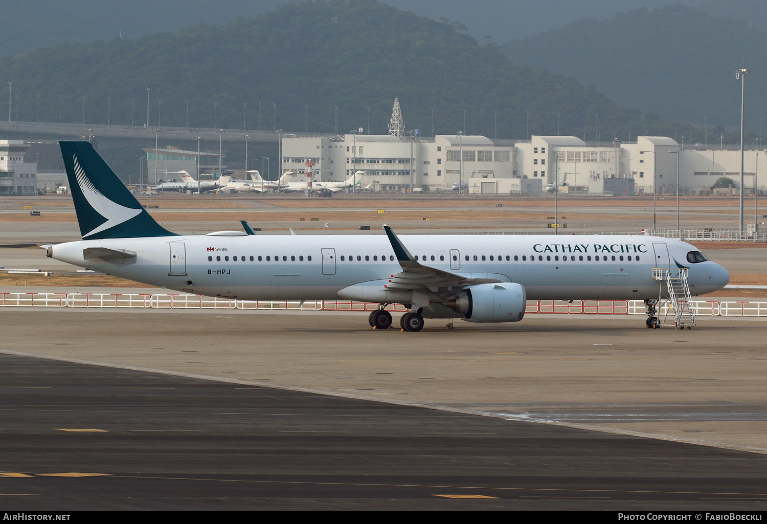 Aircraft Photo of B-HPJ | Airbus A321-251NX | Cathay Pacific Airways | AirHistory.net #753153