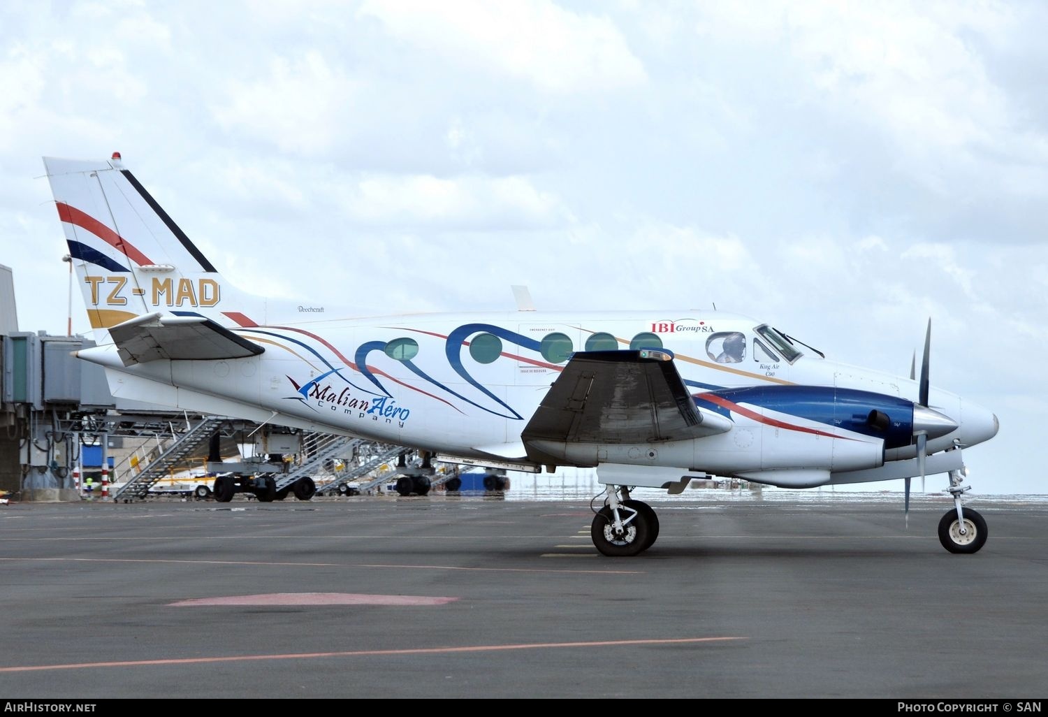Aircraft Photo of TZ-MAD | Beech C90 King Air | Malian Aero Company | AirHistory.net #753187