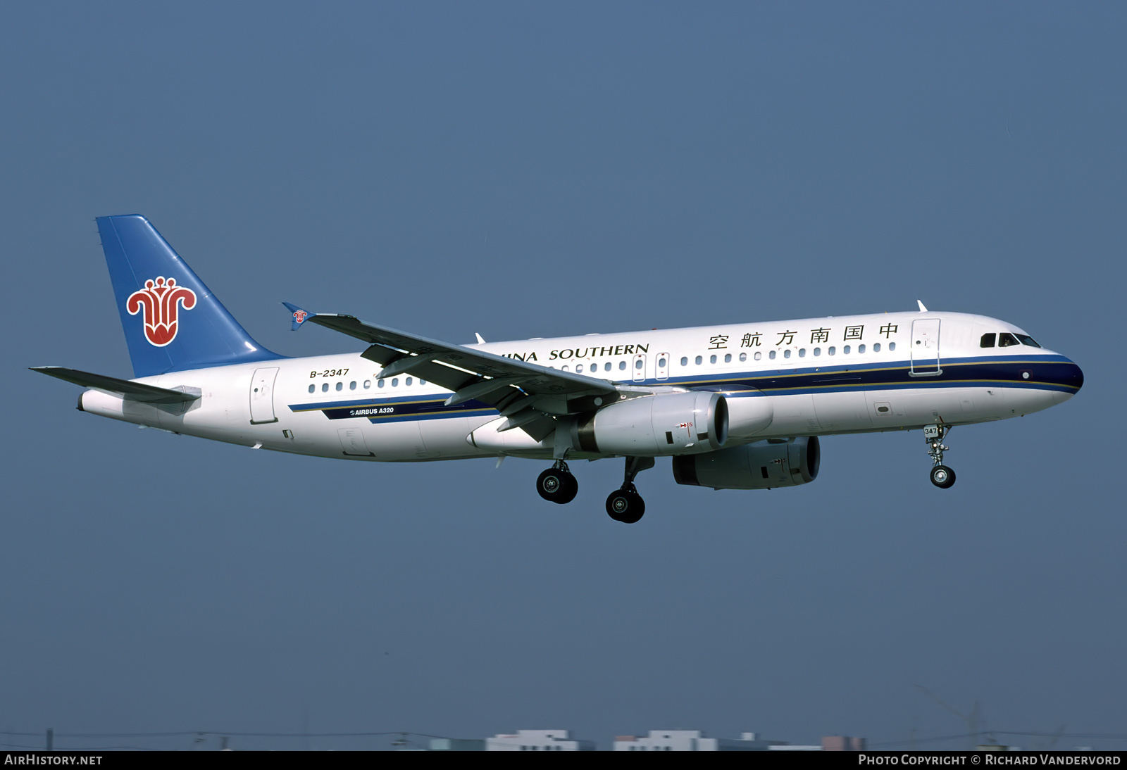 Aircraft Photo of B-2347 | Airbus A320-232 | China Southern Airlines | AirHistory.net #753243