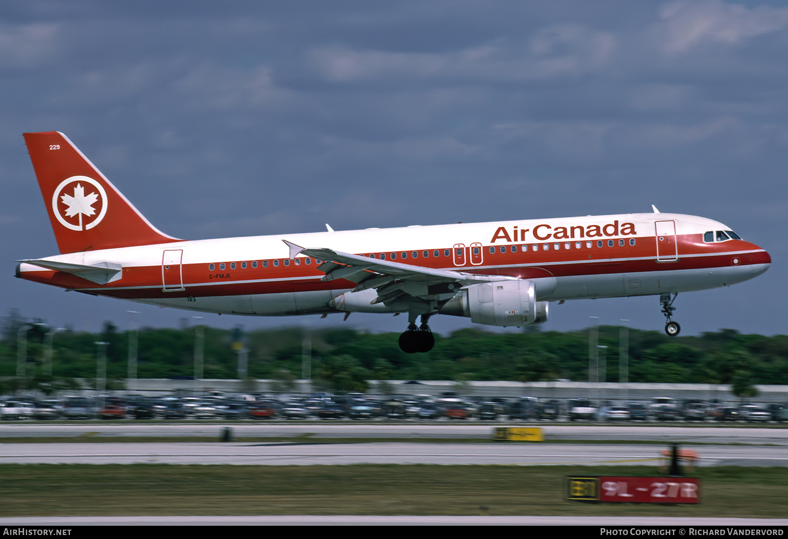 Aircraft Photo of C-FMJK | Airbus A320-211 | Air Canada | AirHistory.net #753254