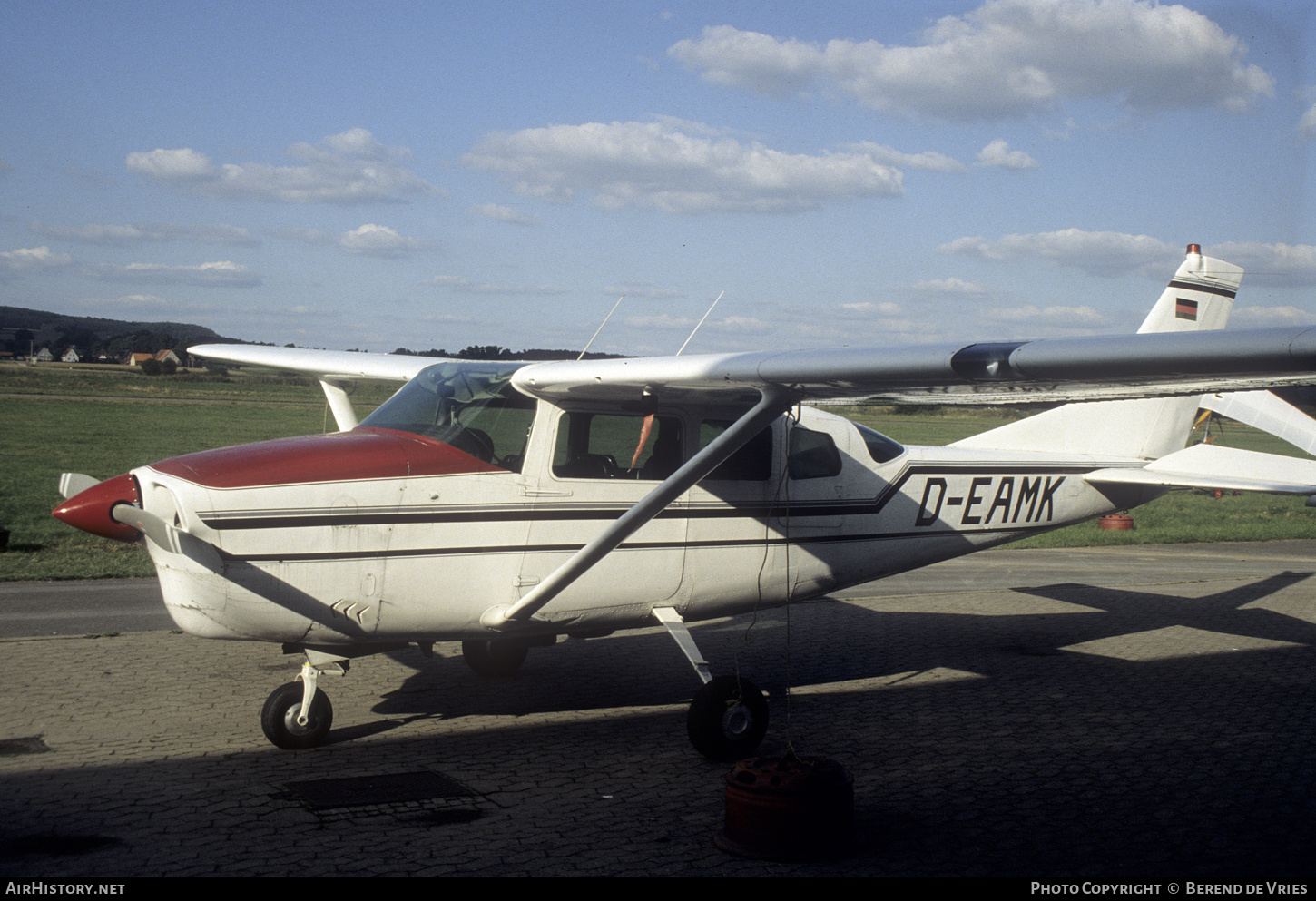 Aircraft Photo of D-EAMK | Cessna T210F Turbo Centurion | AirHistory.net #753292