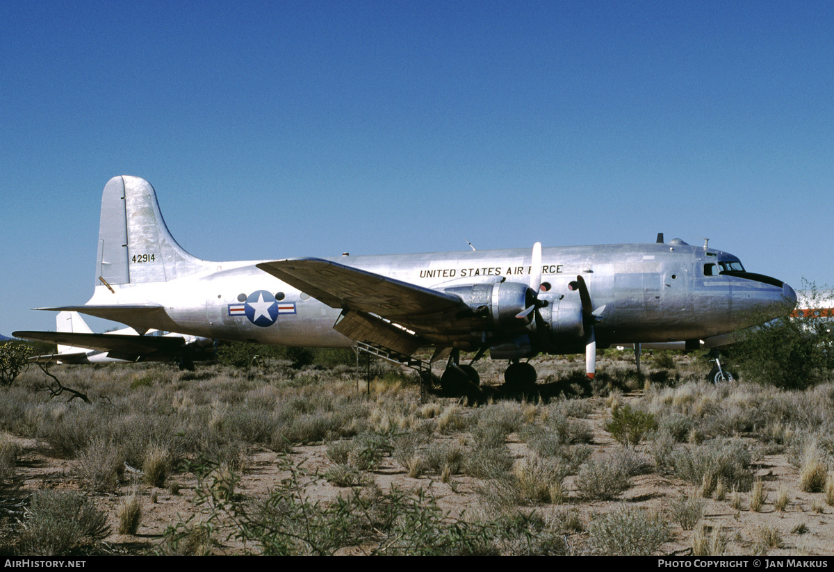 Aircraft Photo of N31356 / 42914 | Douglas DC-4-1009 | USA - Air Force | AirHistory.net #753327