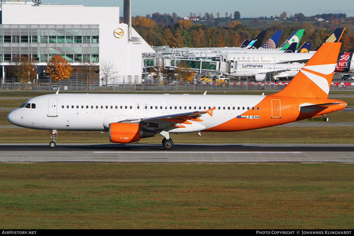 Aircraft Photo of LZ-EAH | Airbus A320-214 | AirHistory.net #753383