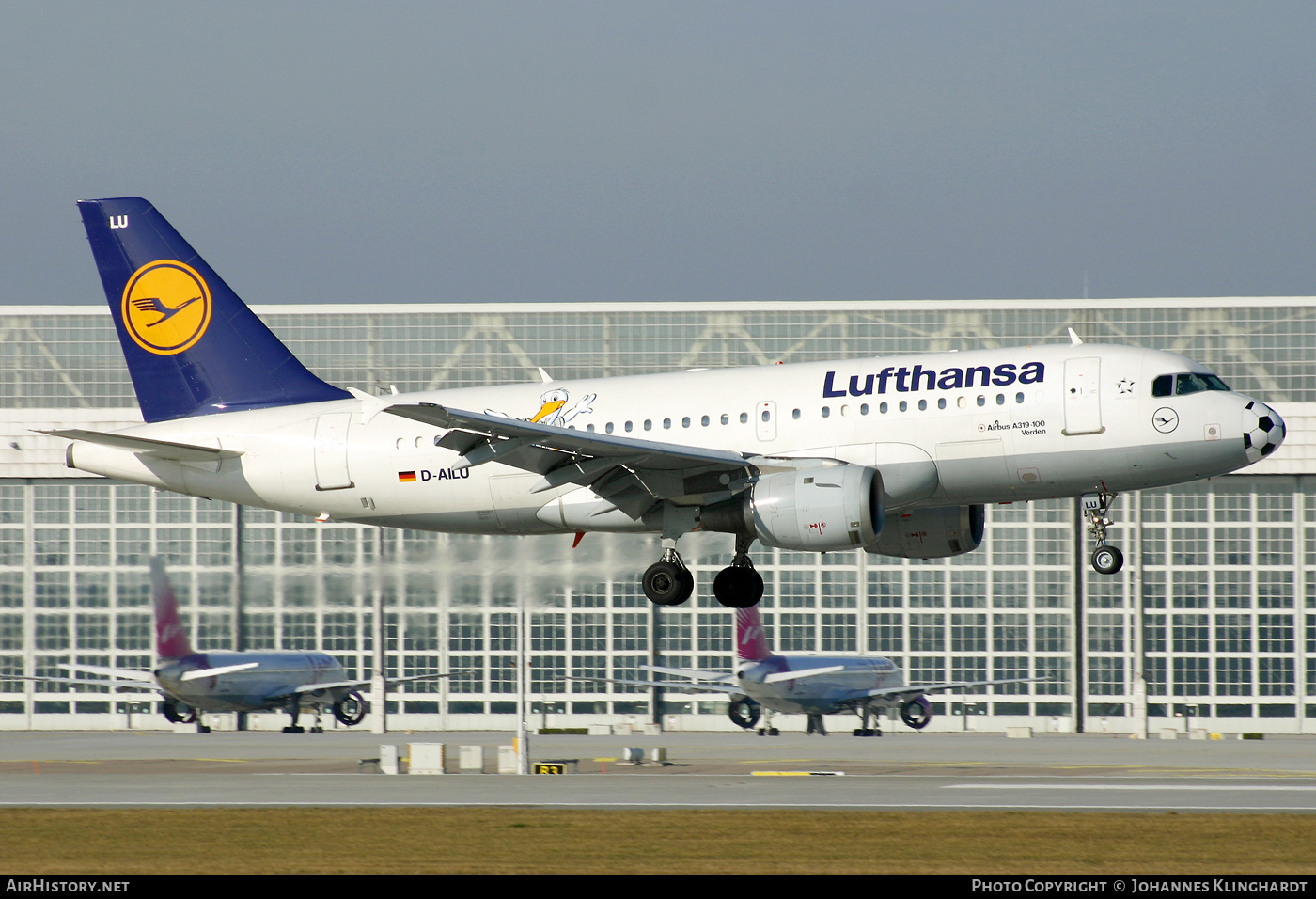 Aircraft Photo of D-AILU | Airbus A319-114 | Lufthansa | AirHistory.net #753386