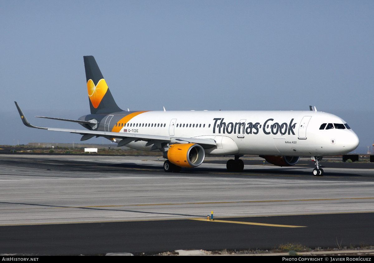 Aircraft Photo of G-TCDC | Airbus A321-211 | Thomas Cook Airlines | AirHistory.net #753394