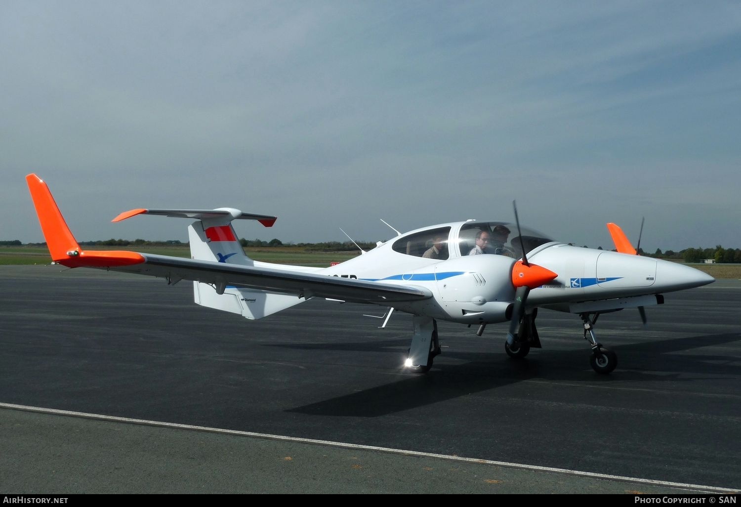 Aircraft Photo of F-HCTB | Diamond DA42 Twin Star | ÉNAC - École Nationale de l'Aviation Civile | AirHistory.net #753452