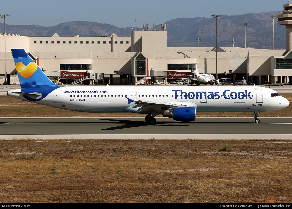 Aircraft Photo of G-TCDW | Airbus A321-211 | Thomas Cook Airlines | AirHistory.net #753544