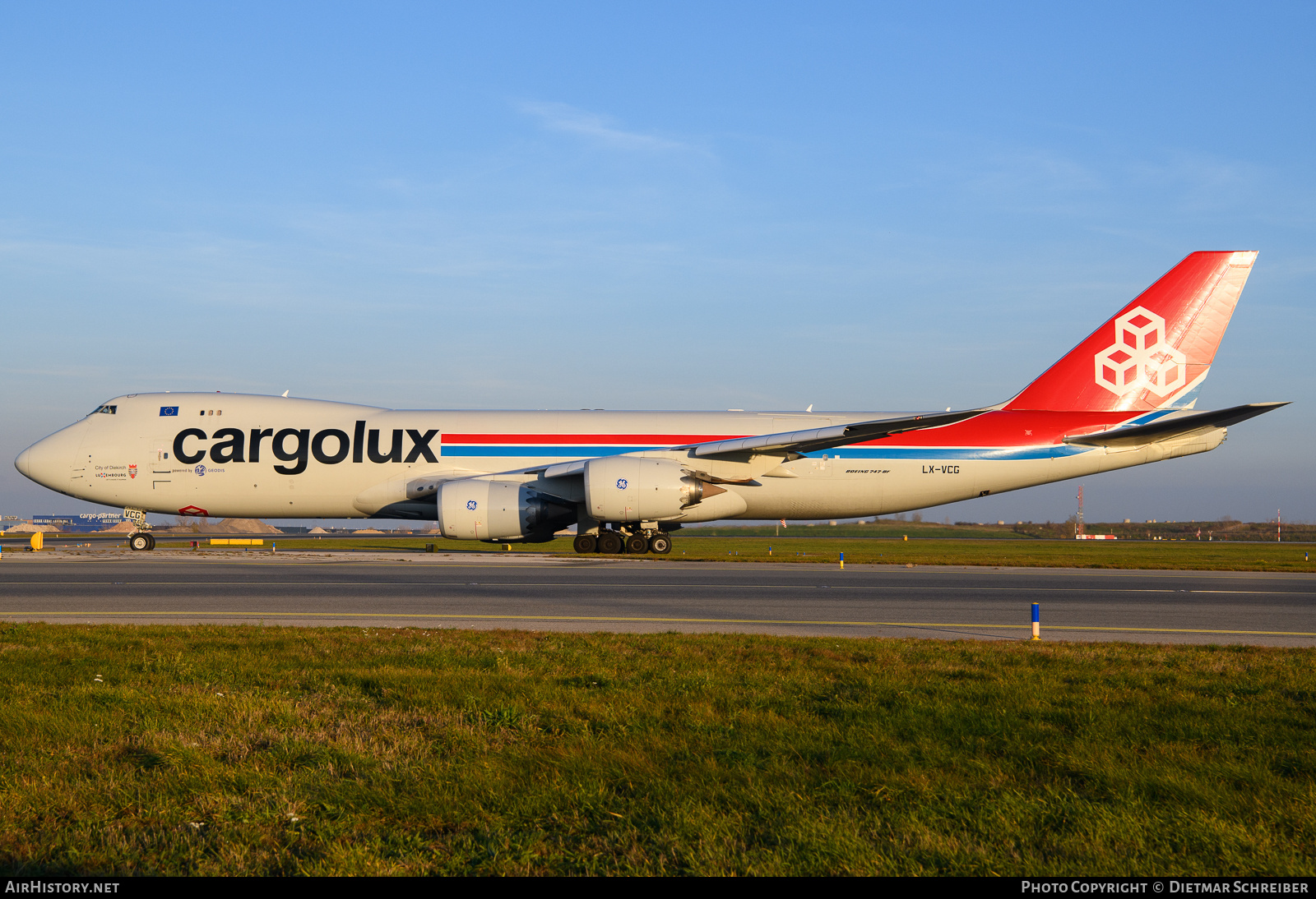 Aircraft Photo of LX-VCG | Boeing 747-8R7F/SCD | Cargolux | AirHistory.net #753561