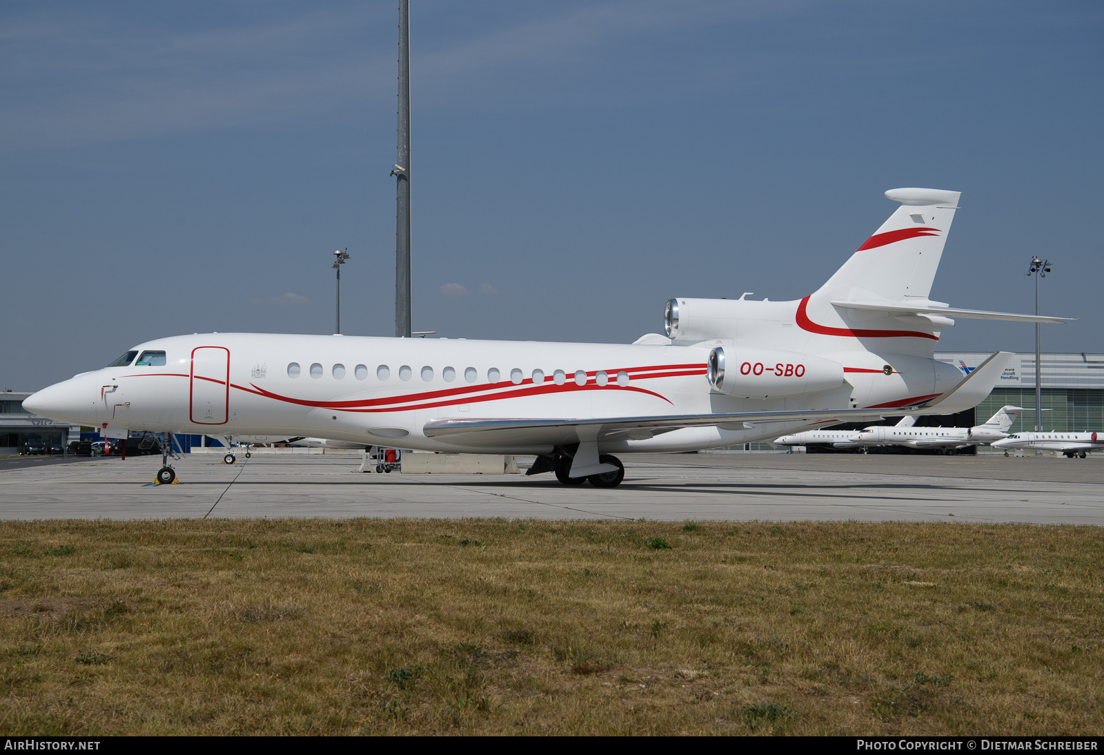 Aircraft Photo of OO-SBO | Dassault Falcon 8X | AirHistory.net #753618