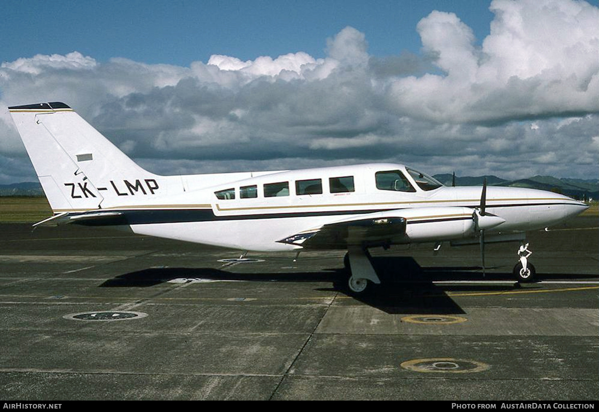 Aircraft Photo of ZK-LMP | Cessna 402C | AirHistory.net #753694