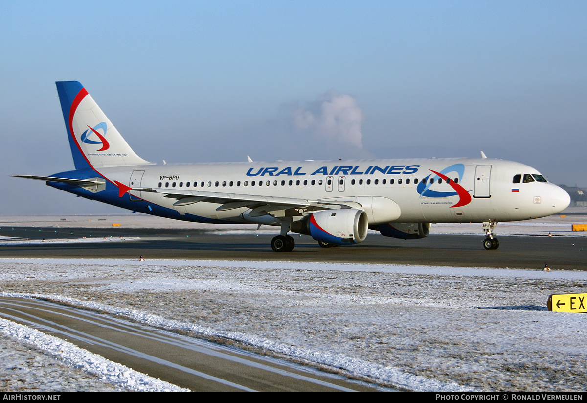 Aircraft Photo of VP-BPU | Airbus A320-211 | Ural Airlines | AirHistory.net #753729