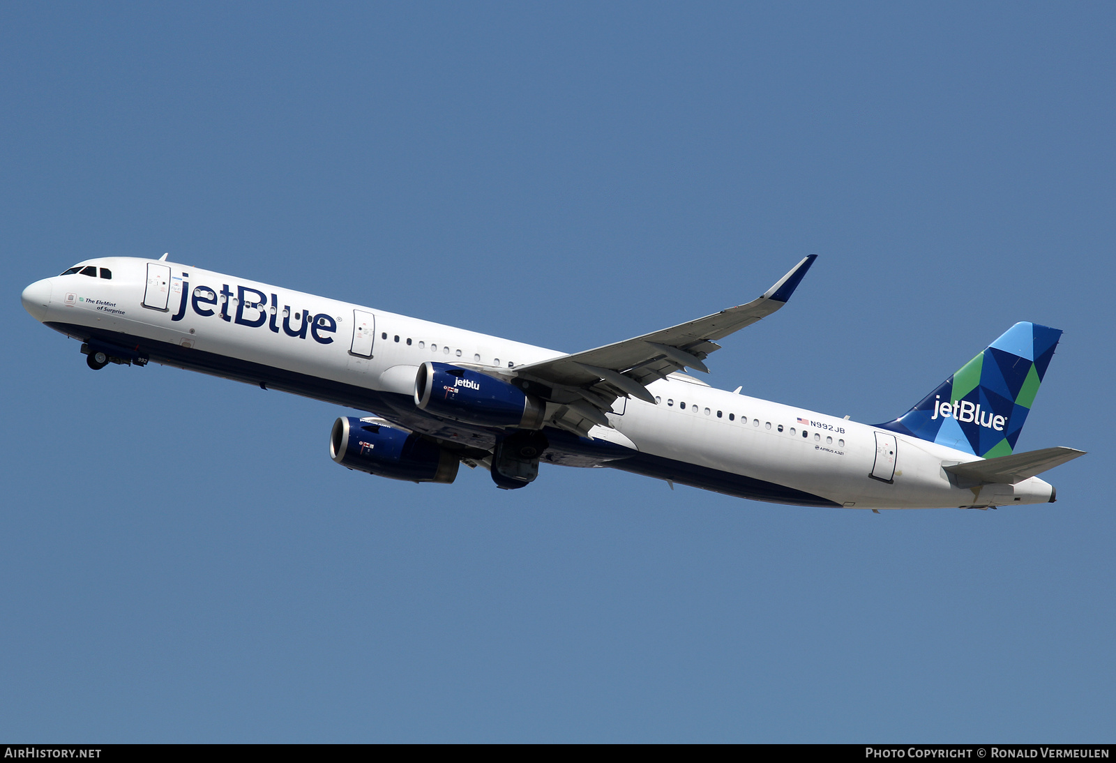 Aircraft Photo of N992JB | Airbus A321-231 | JetBlue Airways | AirHistory.net #753752