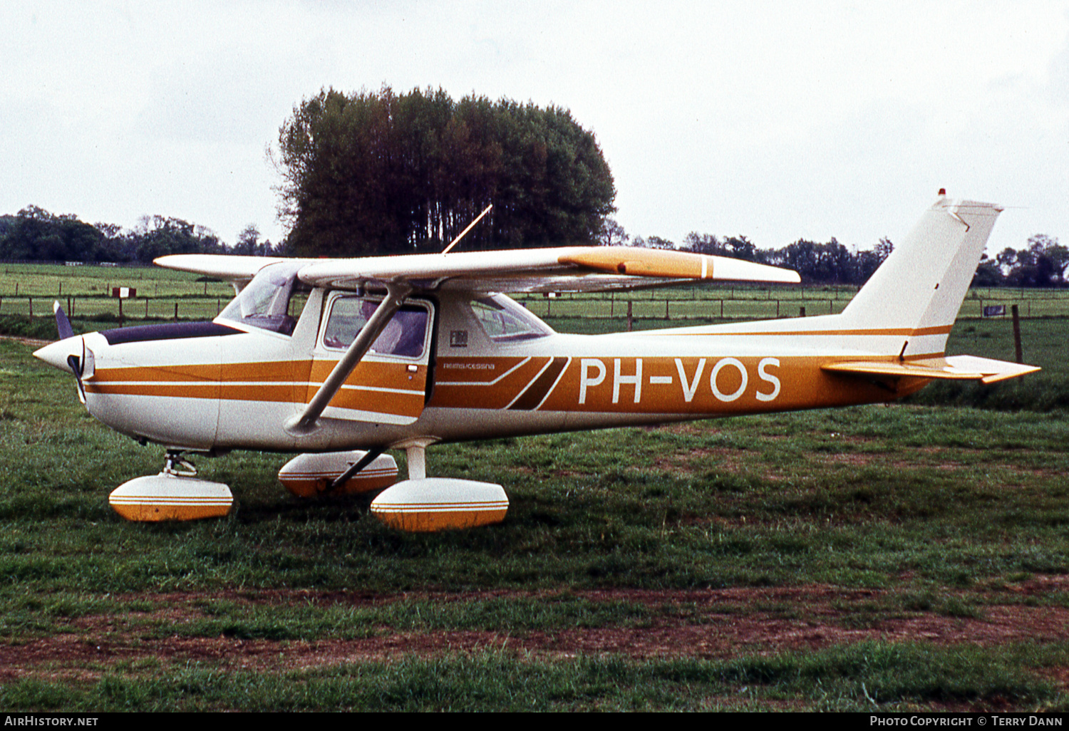 Aircraft Photo of PH-VOS | Reims F150L Commuter | AirHistory.net #753915