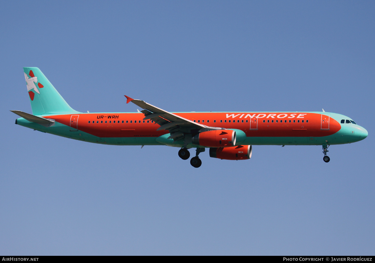 Aircraft Photo of UR-WRH | Airbus A321-231 | Windrose | AirHistory.net #753923