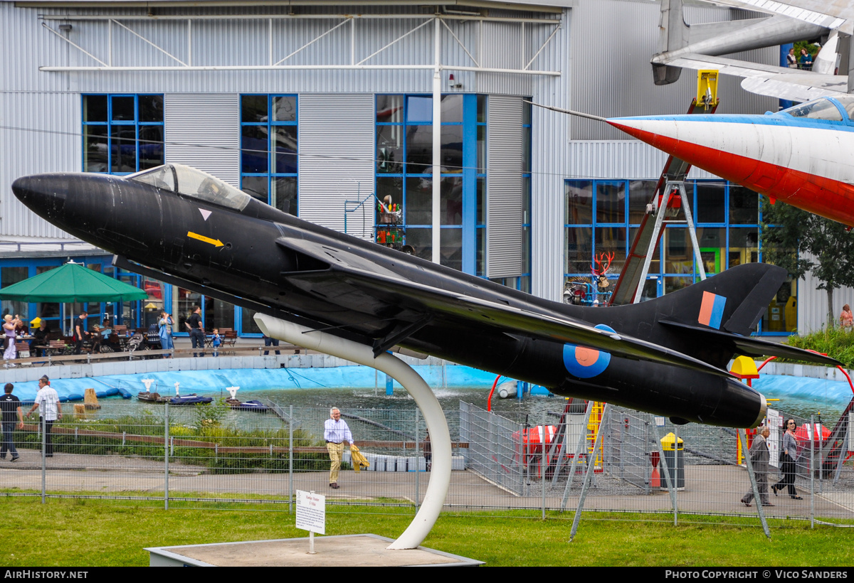 Aircraft Photo of XE656 | Hawker Hunter F6 | UK - Air Force | AirHistory.net #754004