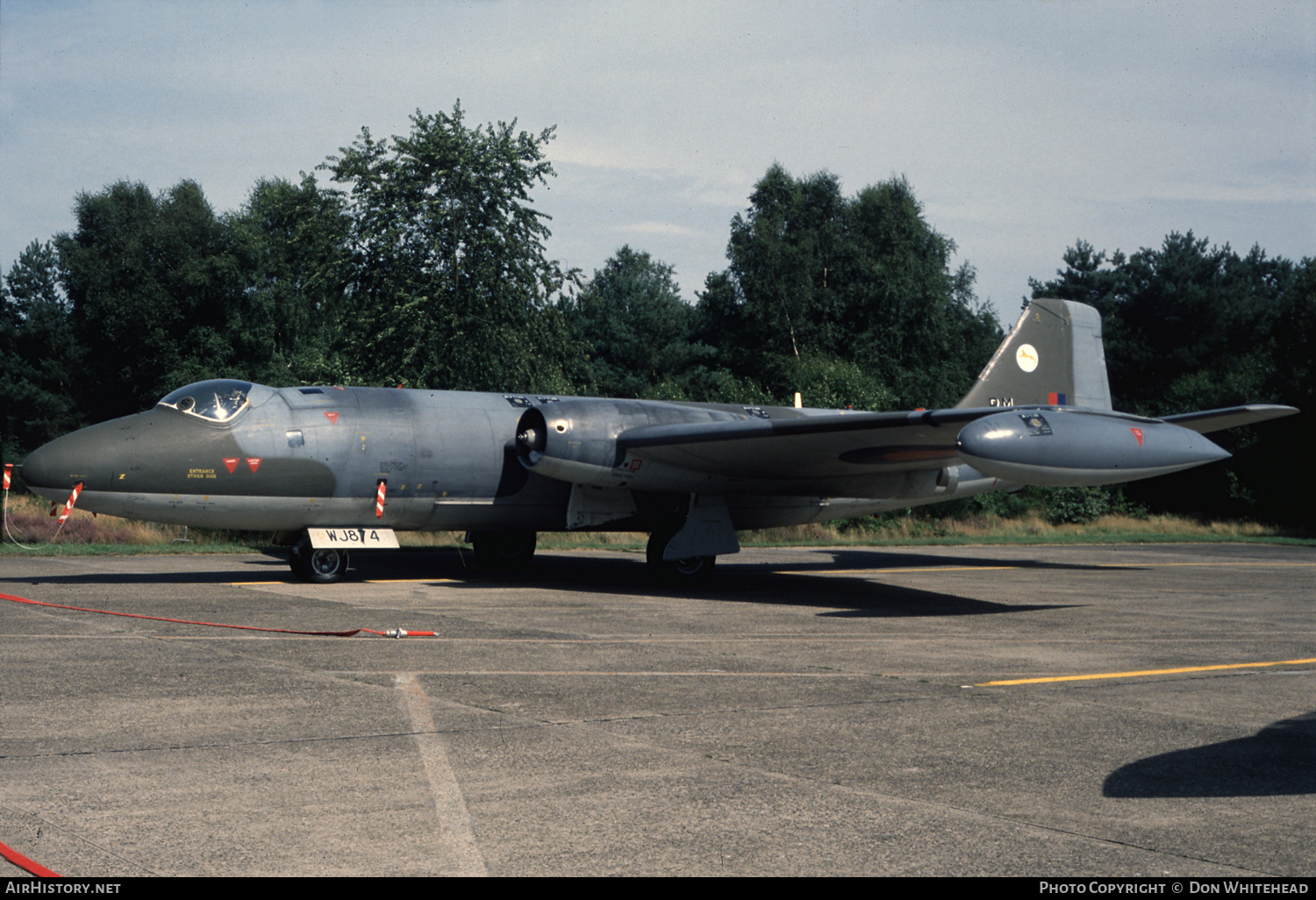 Aircraft Photo of WJ874 | English Electric Canberra T4 | UK - Air Force | AirHistory.net #754029
