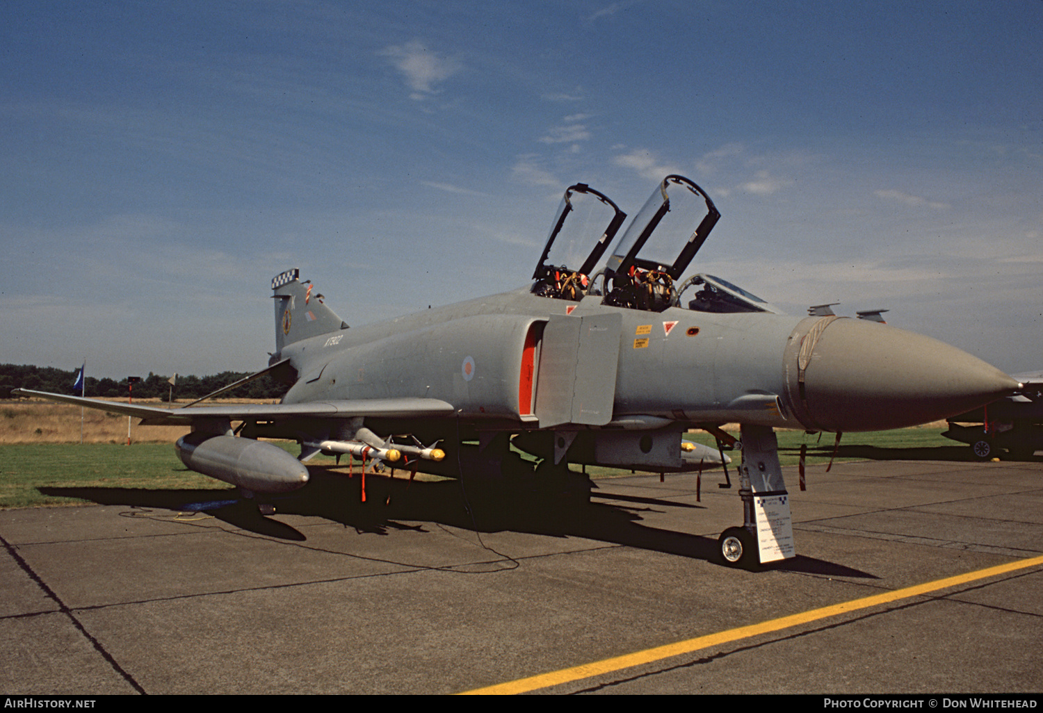 Aircraft Photo of XT902 | McDonnell Douglas F-4M Phantom FGR2 | UK - Air Force | AirHistory.net #754038