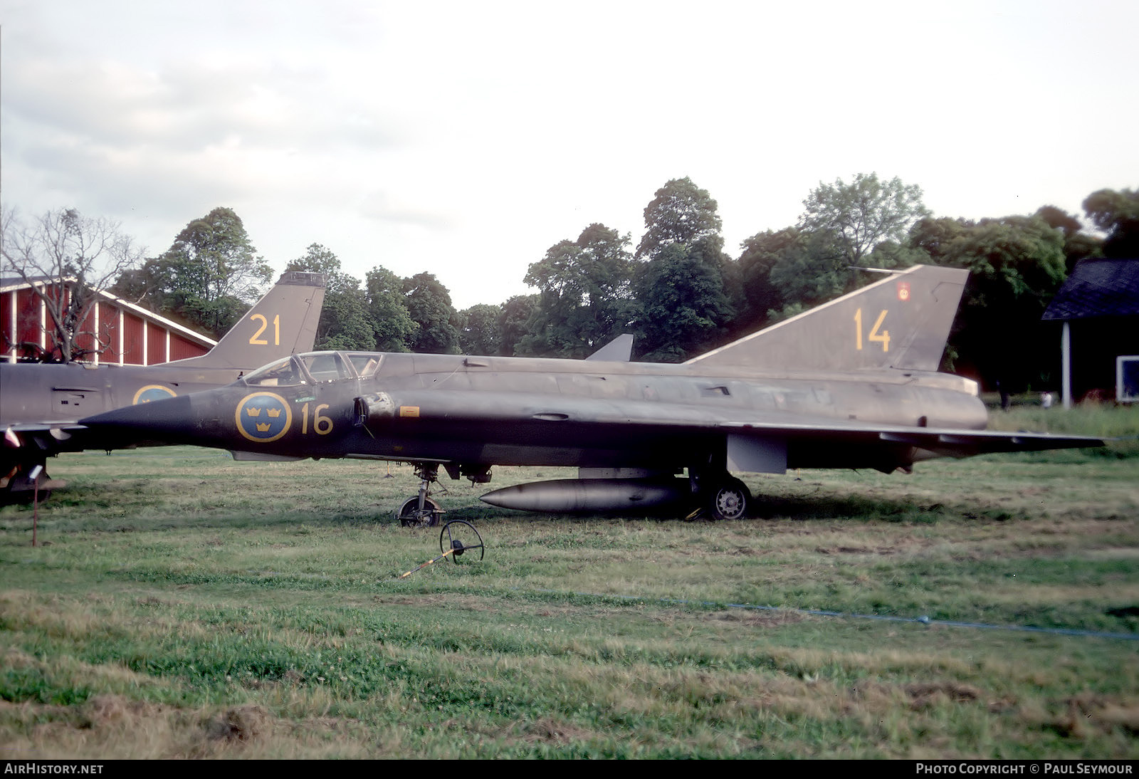 Aircraft Photo of 35051 | Saab J35A Draken | Sweden - Air Force | AirHistory.net #754157