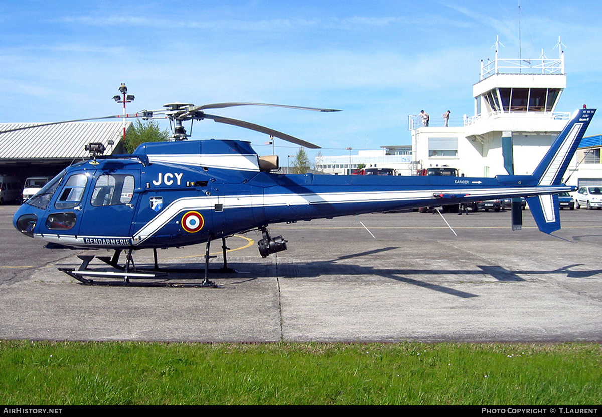 Aircraft Photo of 2221 | Aerospatiale AS-350BA Ecureuil | France - Gendarmerie | AirHistory.net #754194
