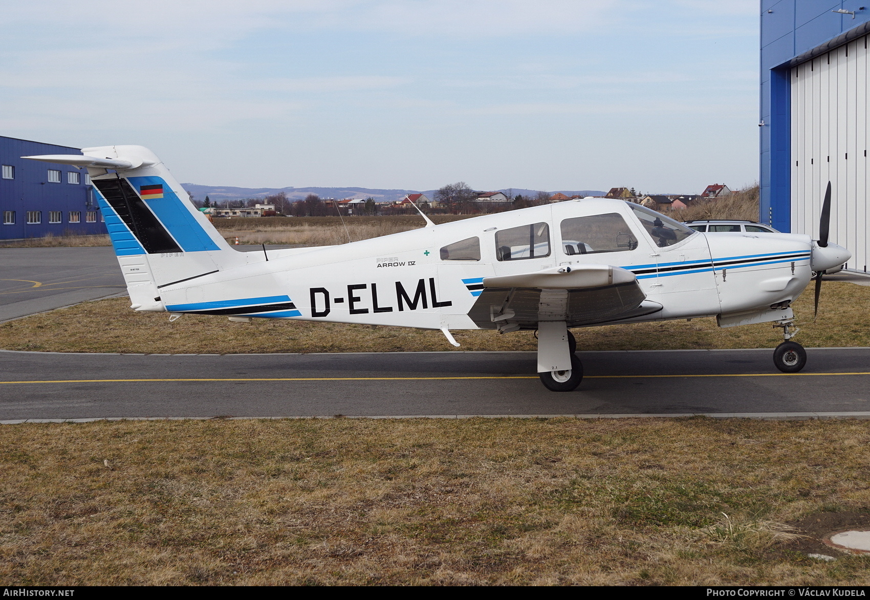 Aircraft Photo of D-ELML | Piper PA-28RT-201 Arrow IV | AirHistory.net #754235