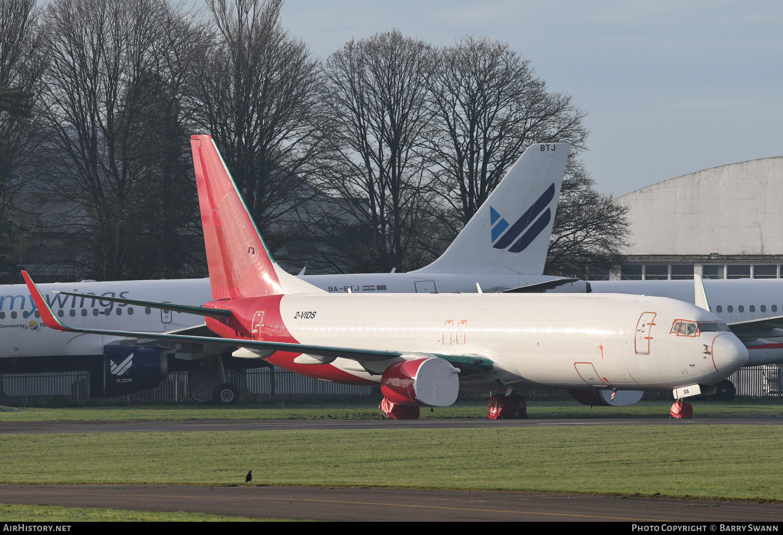 Aircraft Photo of 2-VIDS | Boeing 737-8FE(SF) | AirHistory.net #754299