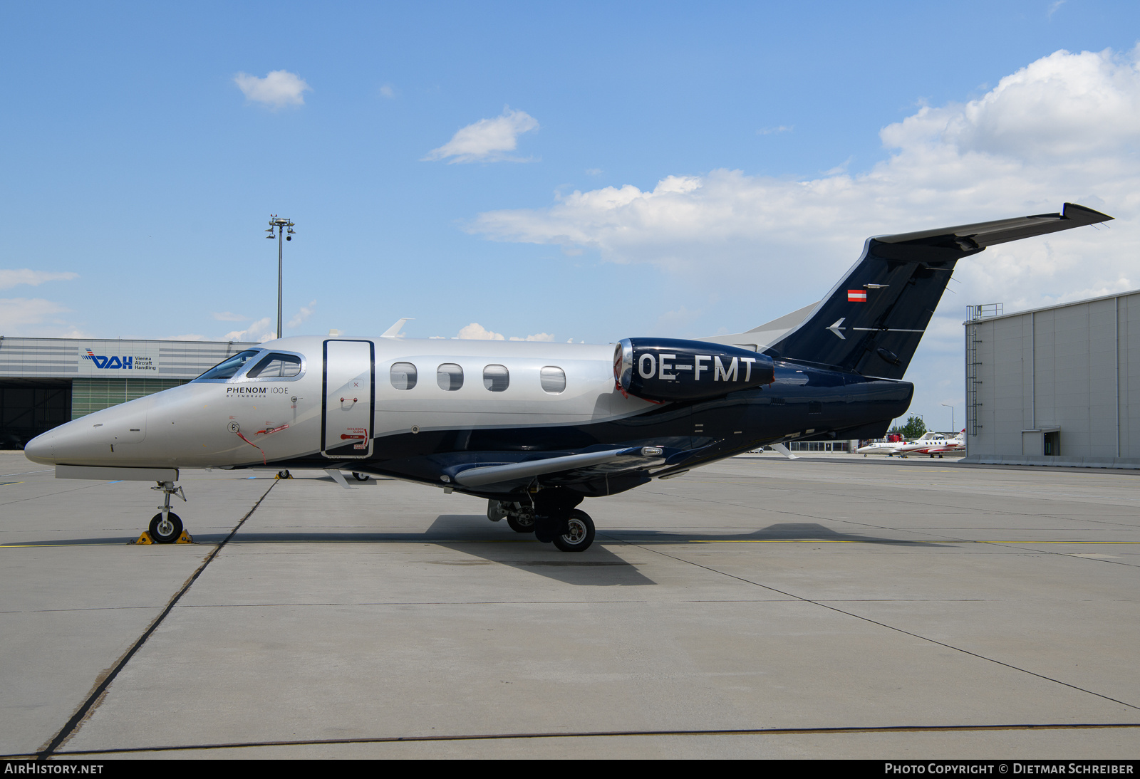 Aircraft Photo of OE-FMT | Embraer EMB-500 Phenom 100E | AirHistory.net #754454