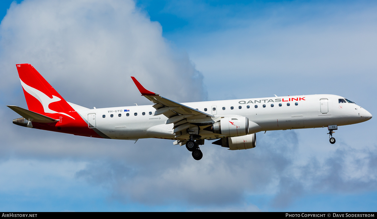 Aircraft Photo of VH-UYO | Embraer 190AR (ERJ-190-100IGW) | QantasLink | AirHistory.net #754457