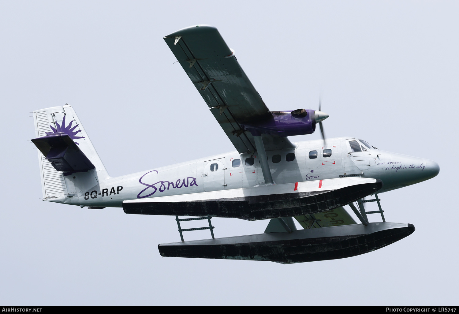 Aircraft Photo of 8Q-RAP | De Havilland Canada DHC-6-300 Twin Otter | Manta Air | AirHistory.net #754510