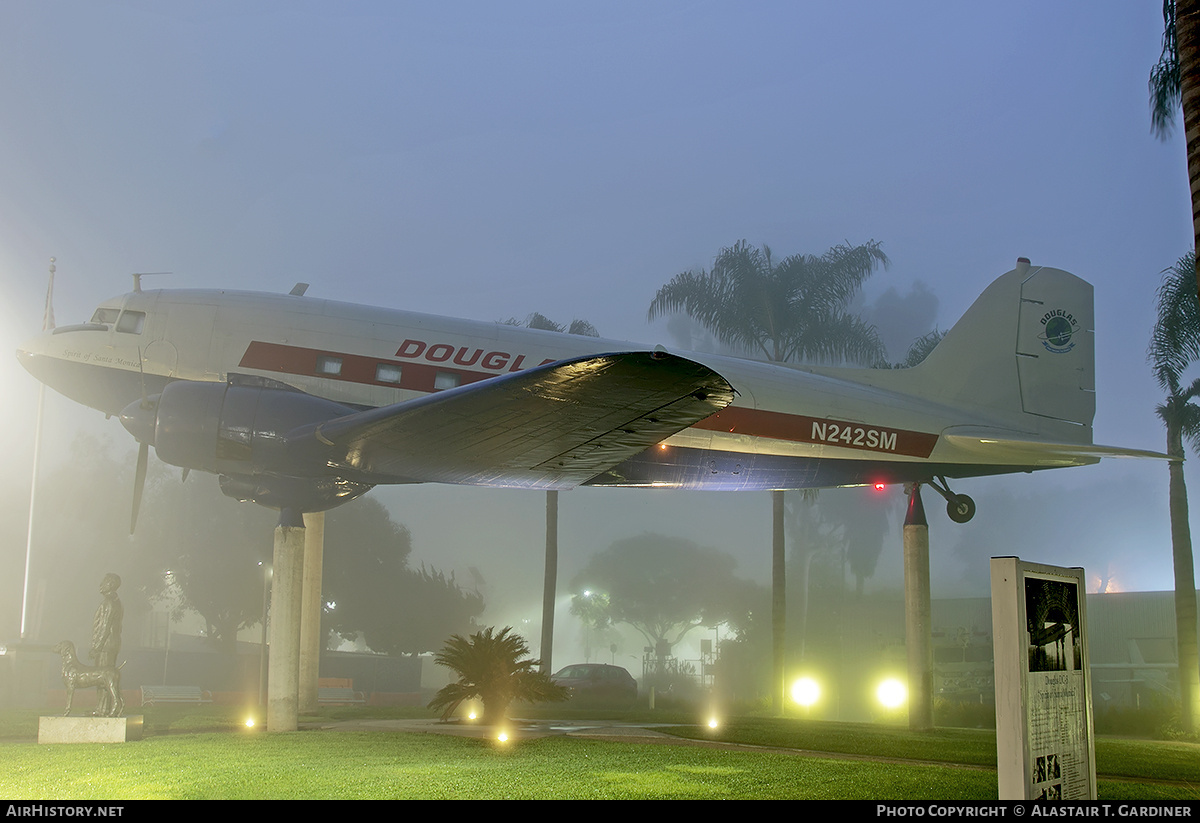 Aircraft Photo of N242SM | Douglas DC-3A / Maximizer | Douglas | AirHistory.net #754532