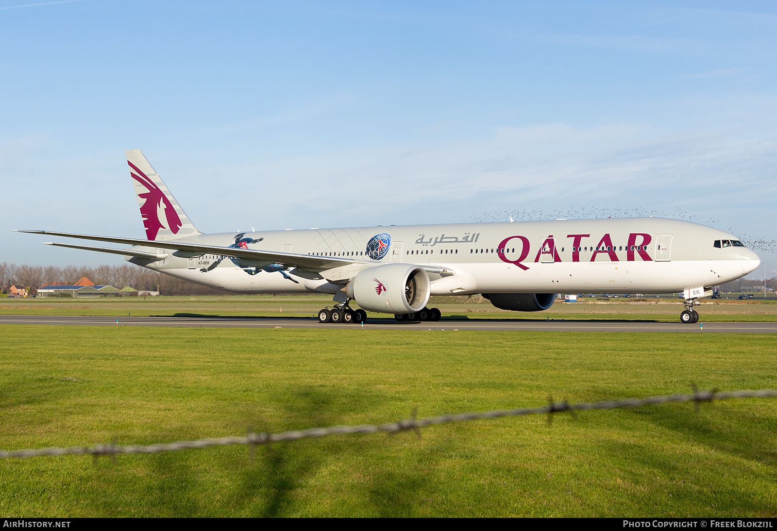 Aircraft Photo of A7-BEK | Boeing 777-300/ER | Qatar Airways | AirHistory.net #754582