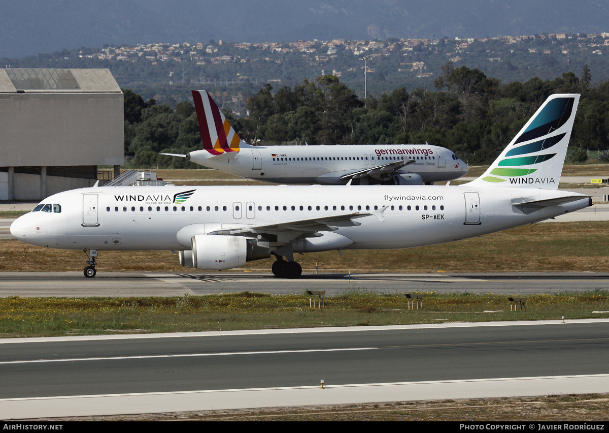 Aircraft Photo of SP-AEK | Airbus A320-214 | Windavia | AirHistory.net #754617