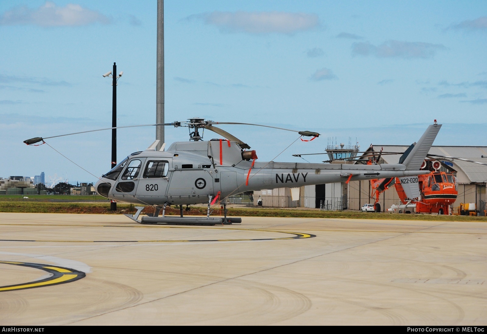 Aircraft Photo of N22-020 | Aerospatiale AS-350B Ecureuil | Australia - Navy | AirHistory.net #754691