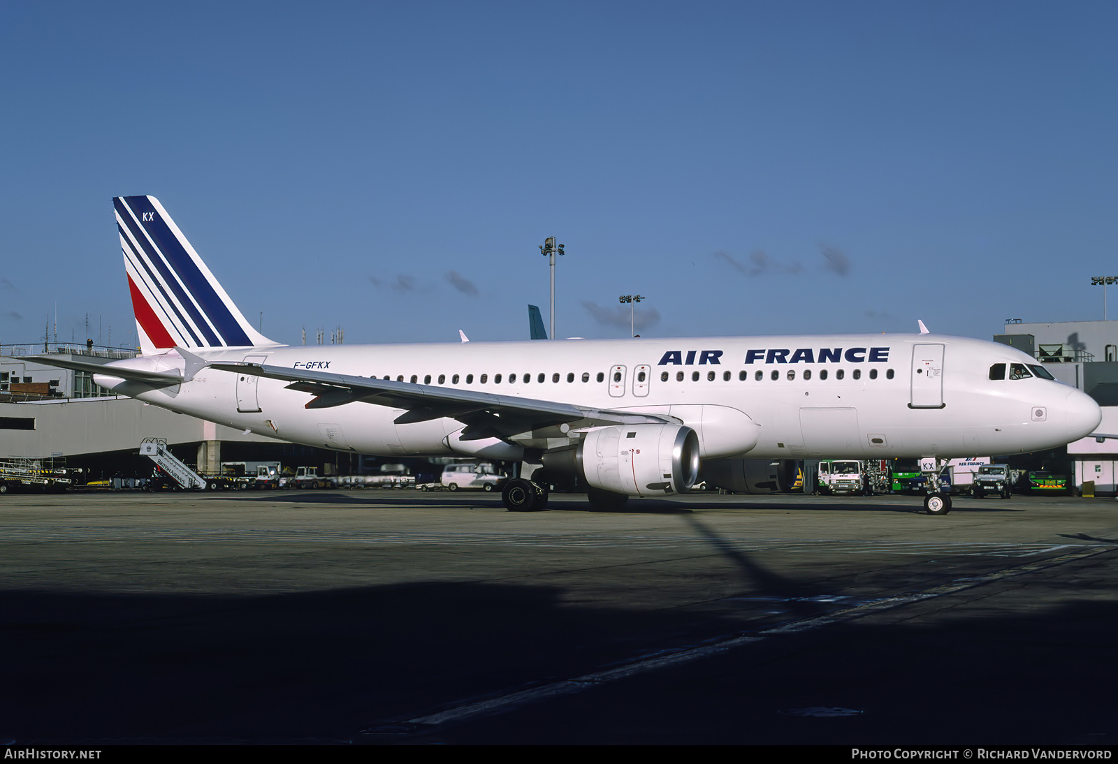 Aircraft Photo of F-GFKX | Airbus A320-211 | Air France | AirHistory.net #754796