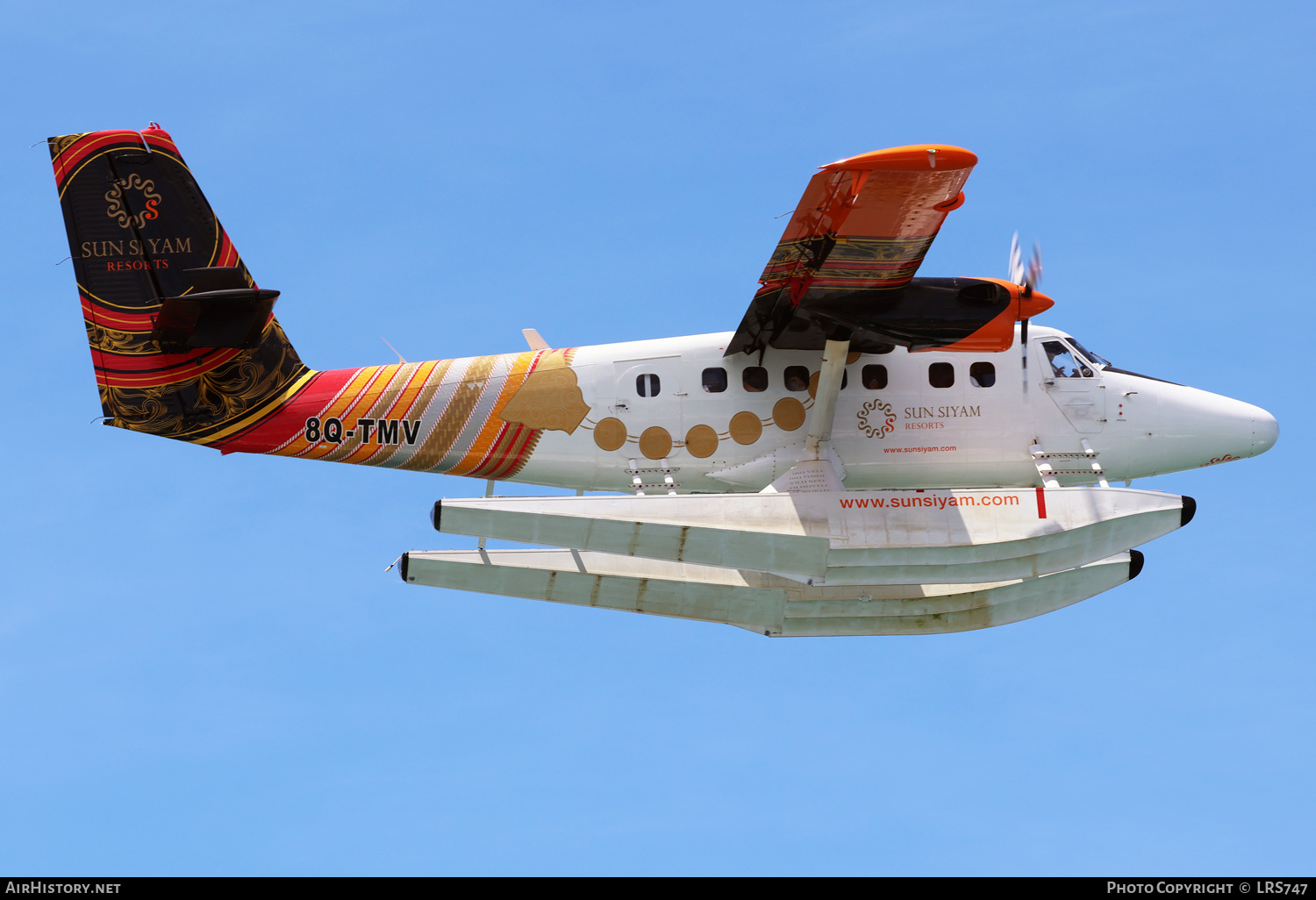 Aircraft Photo of 8Q-TMV | De Havilland Canada DHC-6-300 Twin Otter | Trans Maldivian Airways - TMA | AirHistory.net #754816