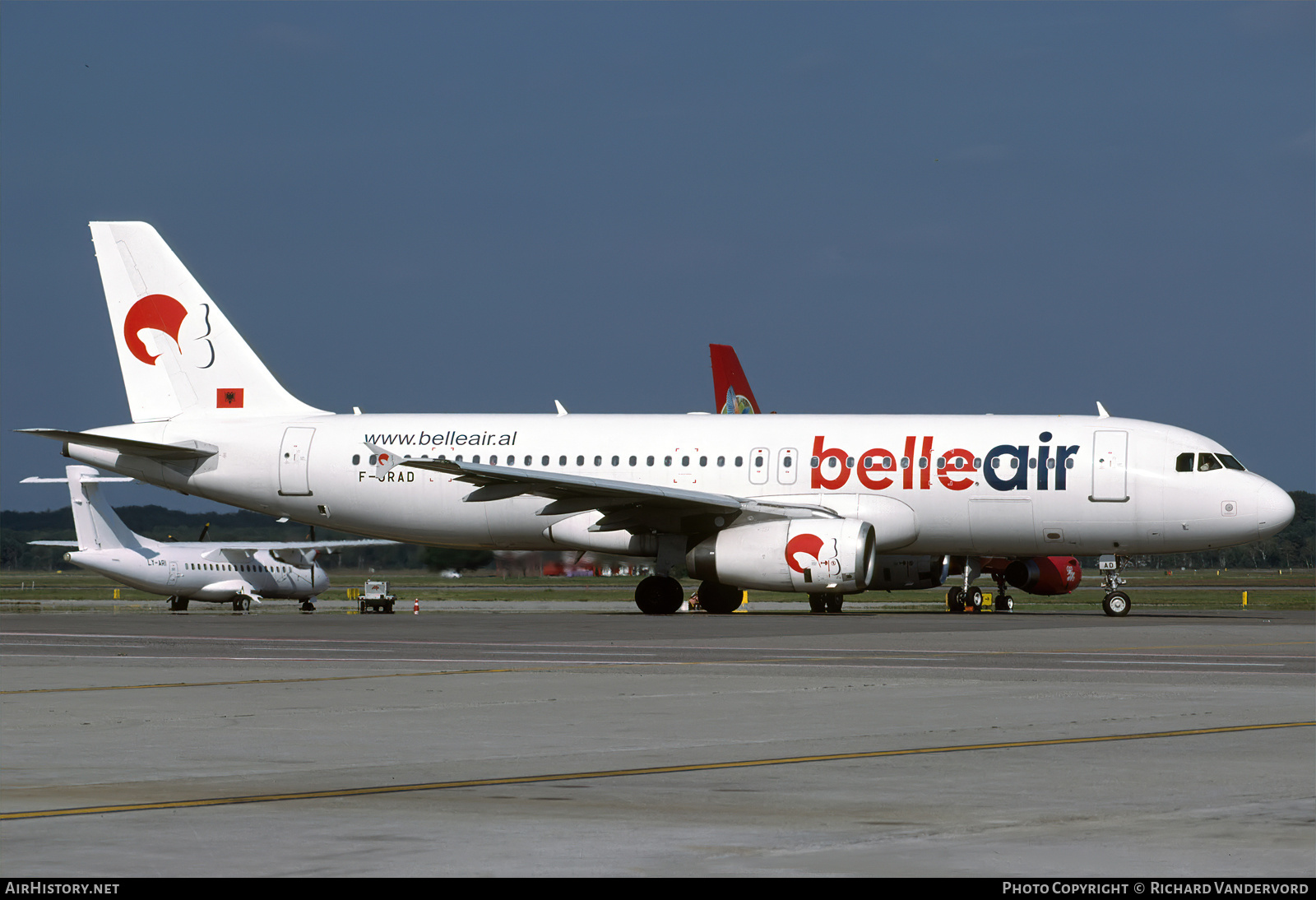 Aircraft Photo of F-ORAD | Airbus A320-233 | Belle Air Europe | AirHistory.net #754841