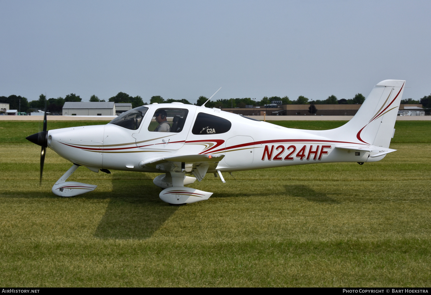 Aircraft Photo of N224HF | Cirrus SR-22 G1 | AirHistory.net #754858